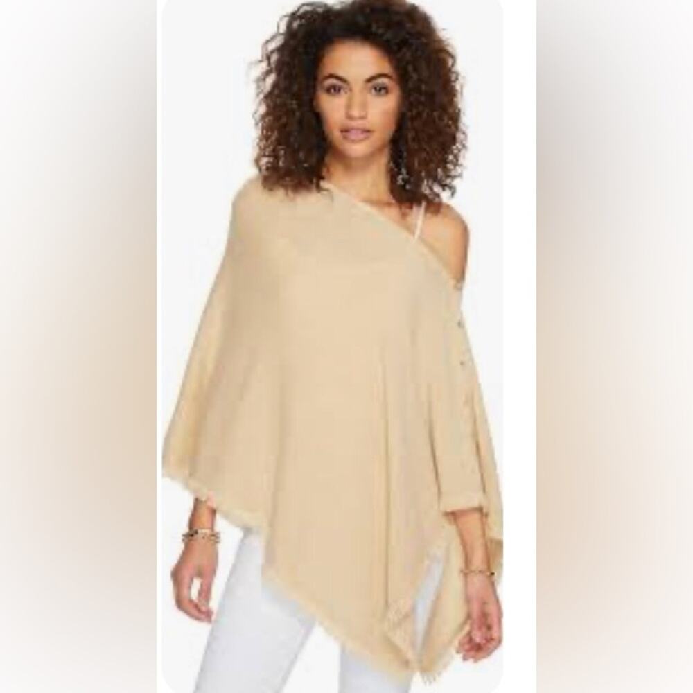 Lilly Pulitzer Womens Harp Cashmere Wrap tan fringe metallic detail gold buttons